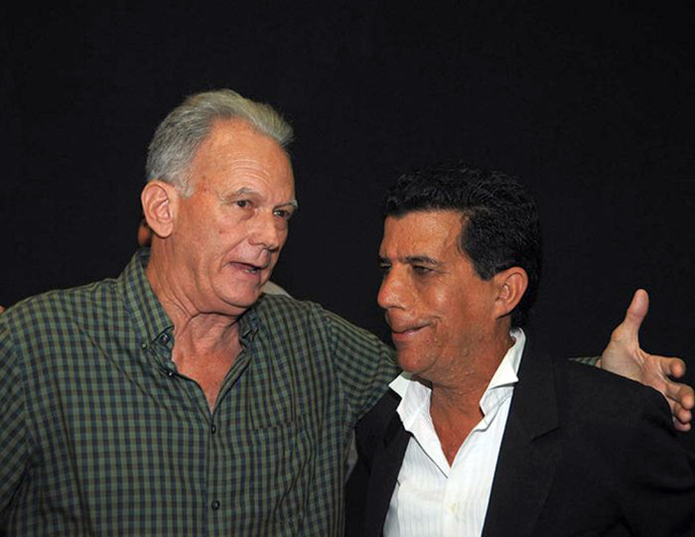 Emilio Jorge Rodríguez y Reynaldo García Blanco, los dos cubanos ganadores este año. Foto: Prensa Latina.