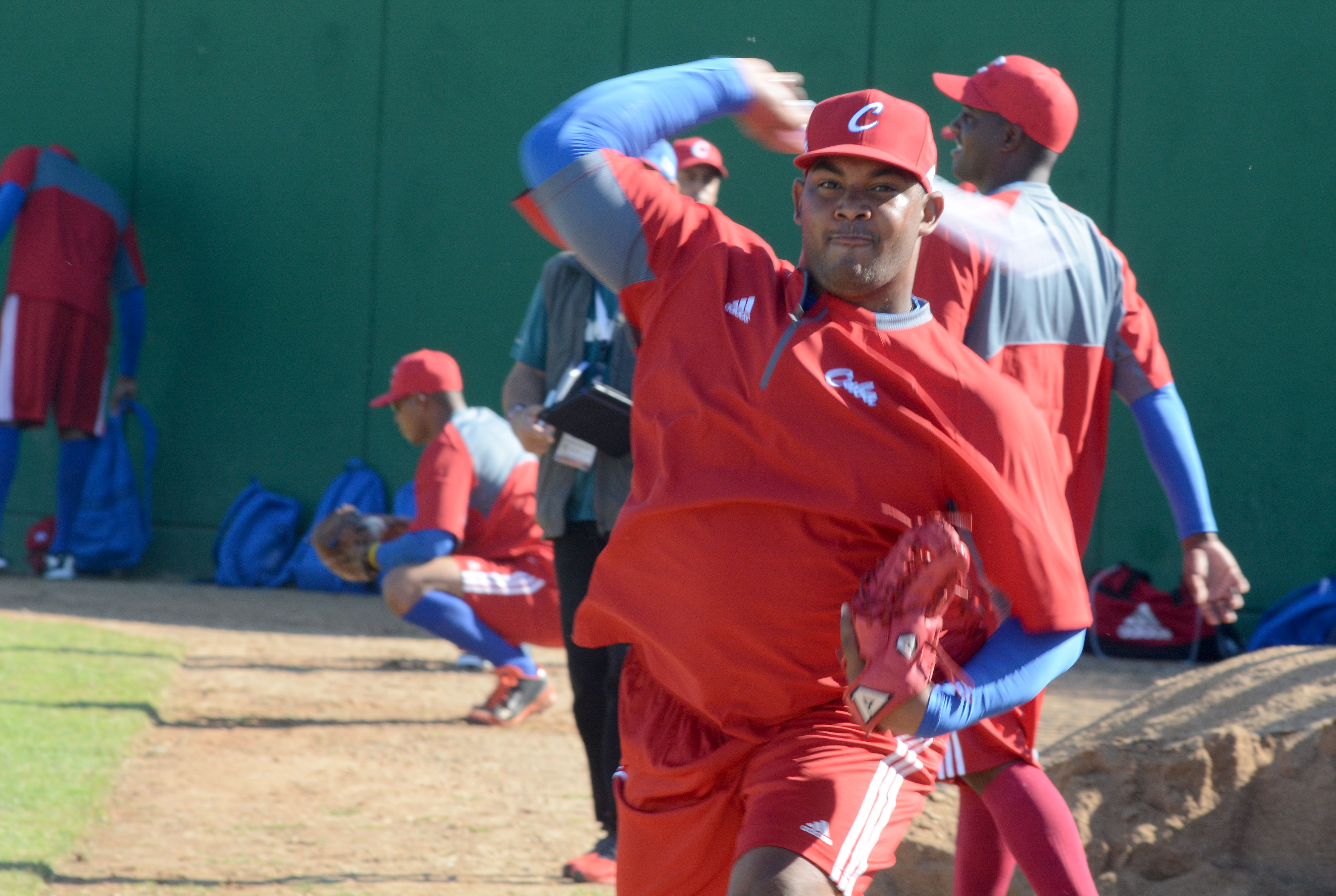 Vladimir García, durante la jornada de entrenamiento del equipo Granma. Foto: Ricardo López Hevia