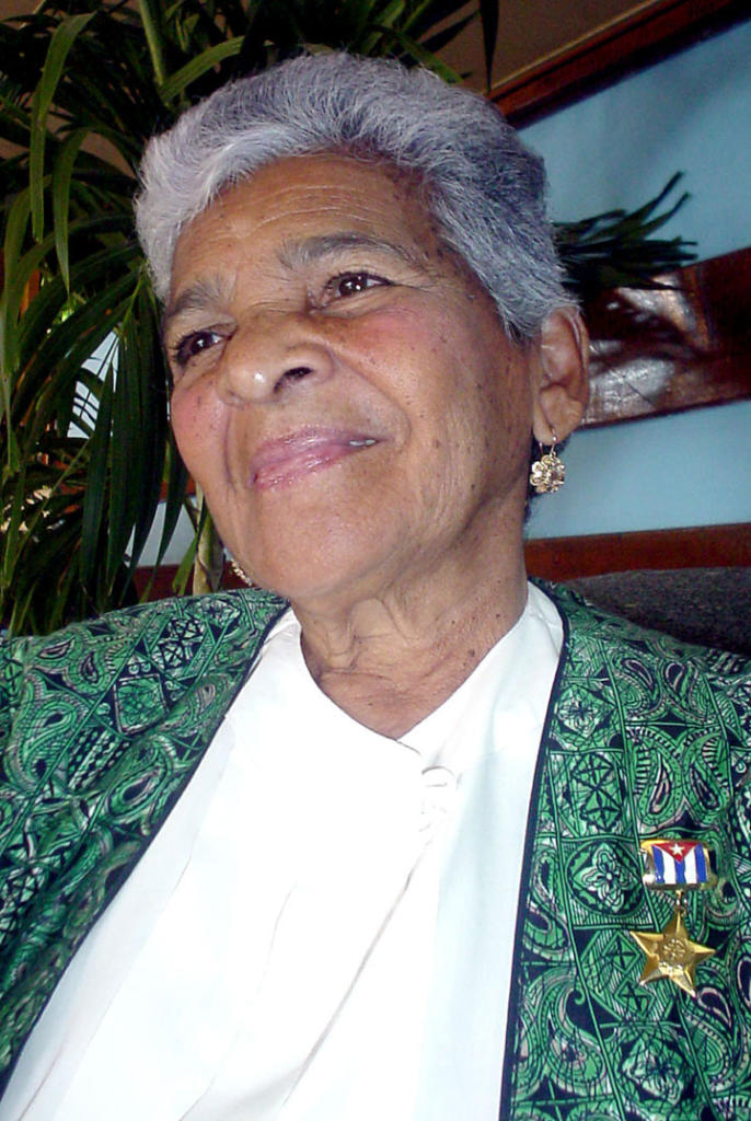 Enma Elvira, Heroína del Trabajo de la República de Cuba.
