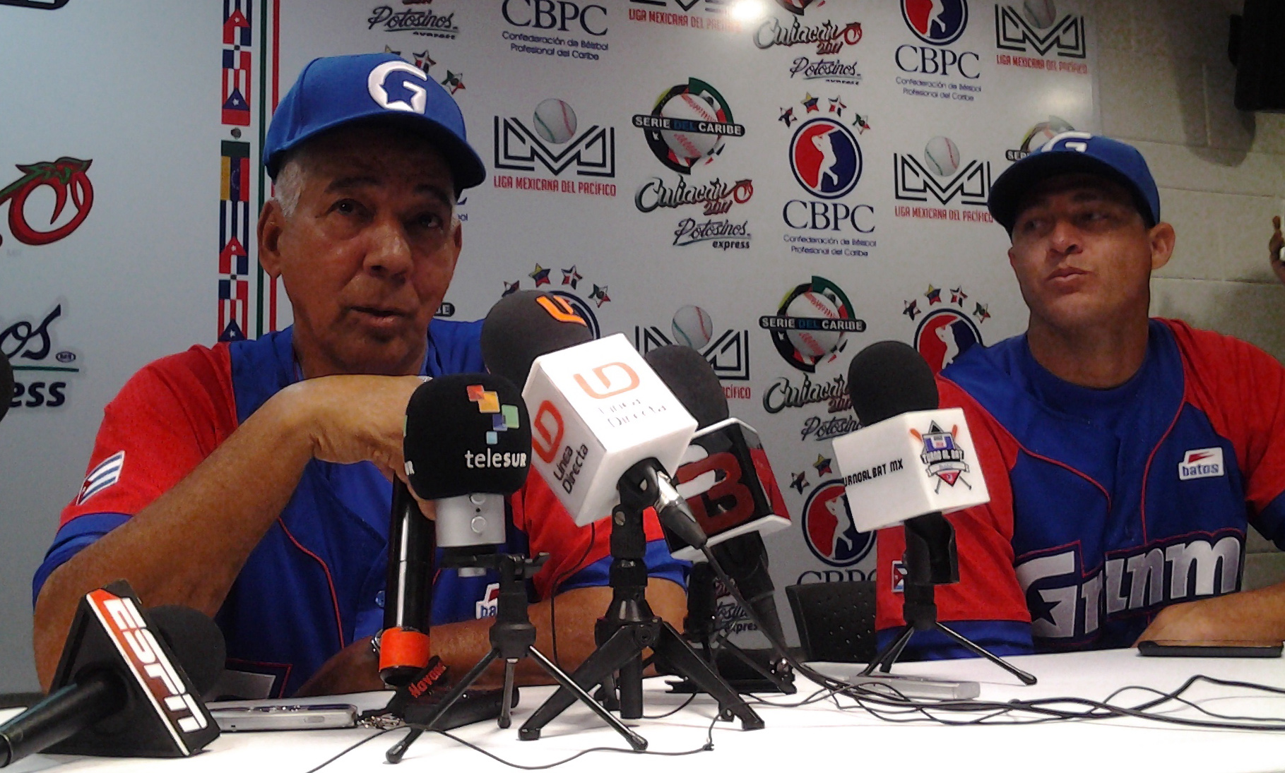 Carlos Martí y Lázaro Blanco en la conferencia de prensa