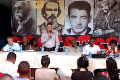 El pueblo merece un servicio de calidad