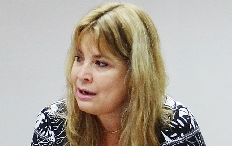 Las normas jurídicas aprobadas forman parte de las medidas que durante años se han venido implementando en favor de la maternidad, expuso Yusimí Campos Suarez, vicetitular del MTSS. Foto: Eddy Martin Díaz