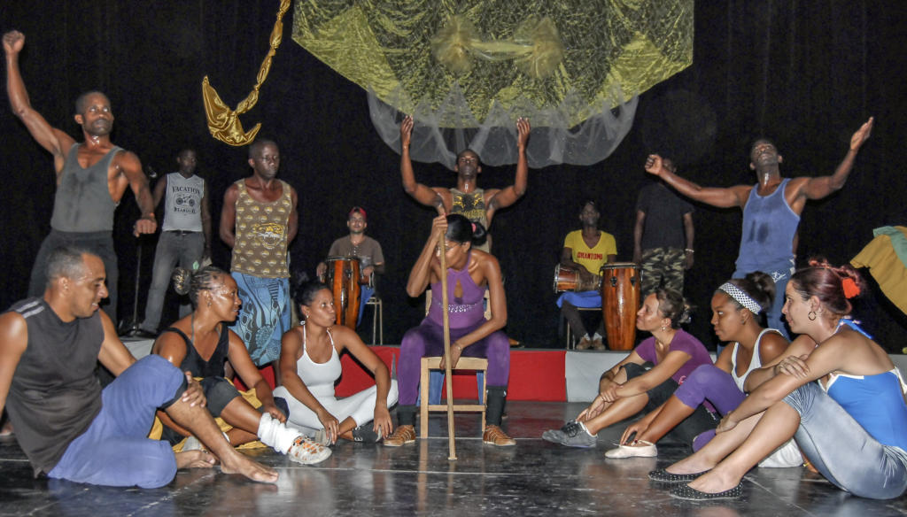 Galas en homenaje a Okan Tomí