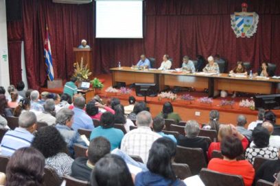 Suscitan reflexiones experiencias de trabajo comunitario