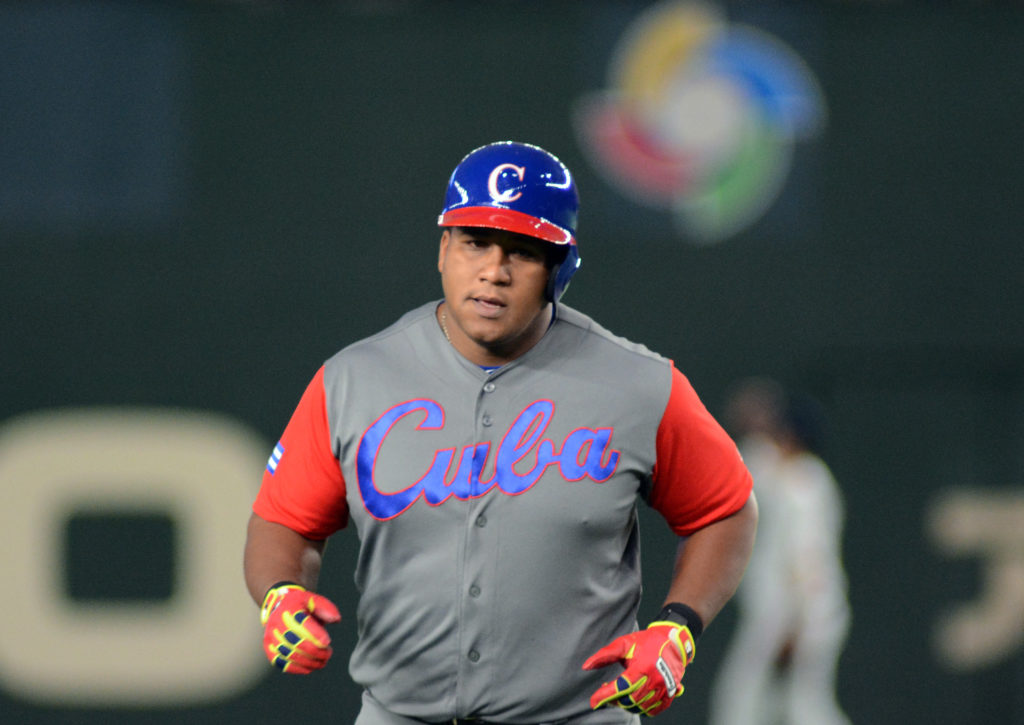 Alfredo Despaigne pegó su primer jonrón en el IV Clásico Mundial. Foto: Ricardo López Hevia