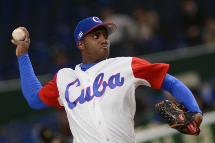 Vladimir Baños será el abridor por Cuba ante Japón en un juego de vida o muerte. Foto: Ricardo López Hevia