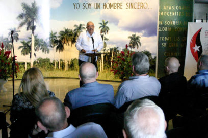 Honra al talento y el compromiso de la pluma