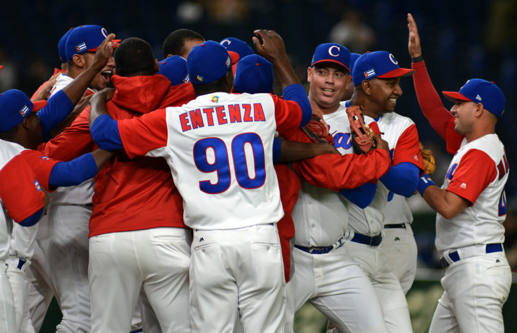 Festejo de Cuba tras las victoria contra Australia que le permite avanzar a la siguiente fase. Foto: Ricardo López Hevia