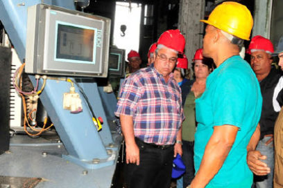 Reconocen impulso de los espirituanos a la economía