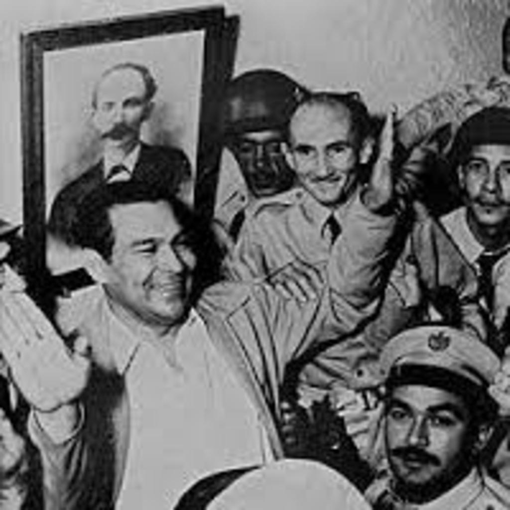 En breves horas Fulgencio Batista se adueñó del poder secundado por una camarilla de militares en activo y fuera de servicio.