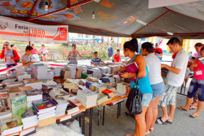 Variedad en la Feria del Libro en Villa Clara