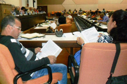 Señalan problemas en sector presupuestado