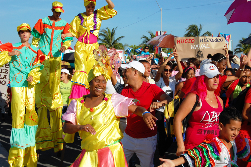 Primero de Mayo en Cienfuegos: Más de 120 mil personas a la Plaza