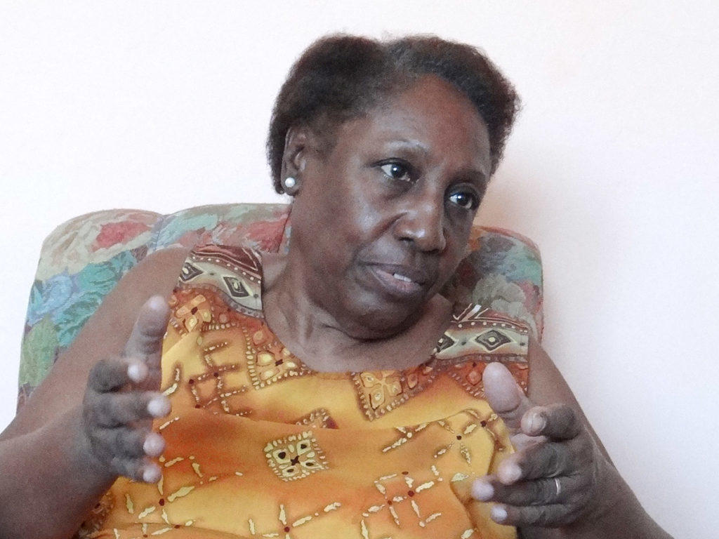 “Lo que siempre me ha llegado en relación con papá es muy loable”, afirma Teresita de Jesús Menéndez Cervera, hija menor del General de las Cañas. Foto: Eddy Martin