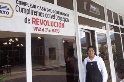 Trabajadores villaclareños preparados a desfilar