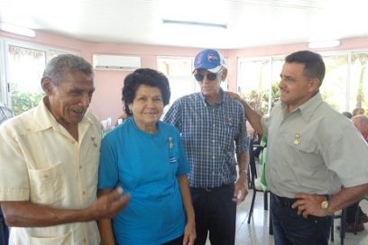 Reconocen a Héroes y Heroínas del Trabajo