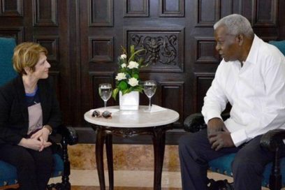 Esteban Lazo recibe a Relatora Especial de la ONU sobre la trata de personas