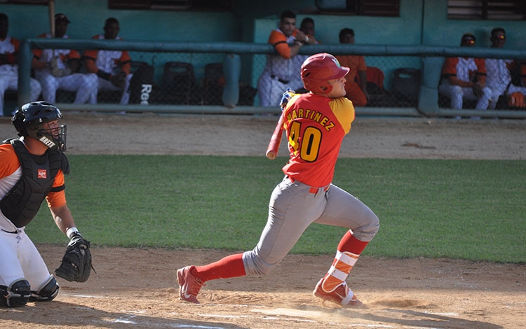 El receptor matancero, Ariel MArtínez, debe ser uno de los llamados al equipo que nos representará en la Liga Can-Am. Foto: Carolina Vilches