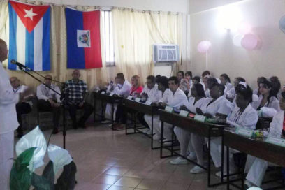 Celebraron colaboradores cubanos en Haití Día Internacional de la Enfermería