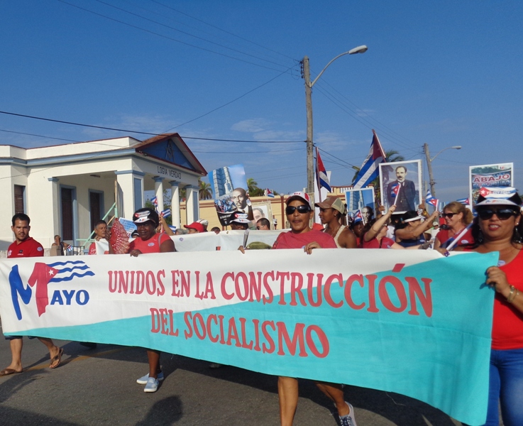 Desfile Primero de Mayo en Matanzas