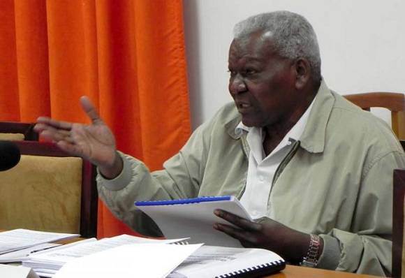 Esteban Lazo,presidente del Parlamento cubano.