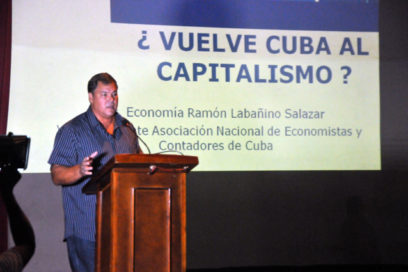 Publicará héroe cubano historia de su encarcelamiento en Estados Unidos