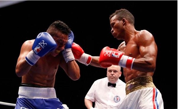 Lázaro Álvarez otra vez impresionante sobre el ring. Foto: Roberto Morejón