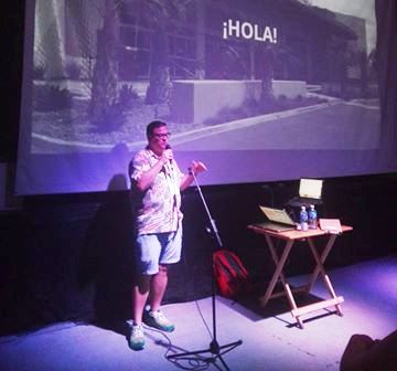 Ady Harley, especialista de YouTube, durante su conferencia en la Fábrica de Arte Cubano.