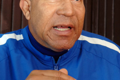 Detrás del home, un médico fue más integral