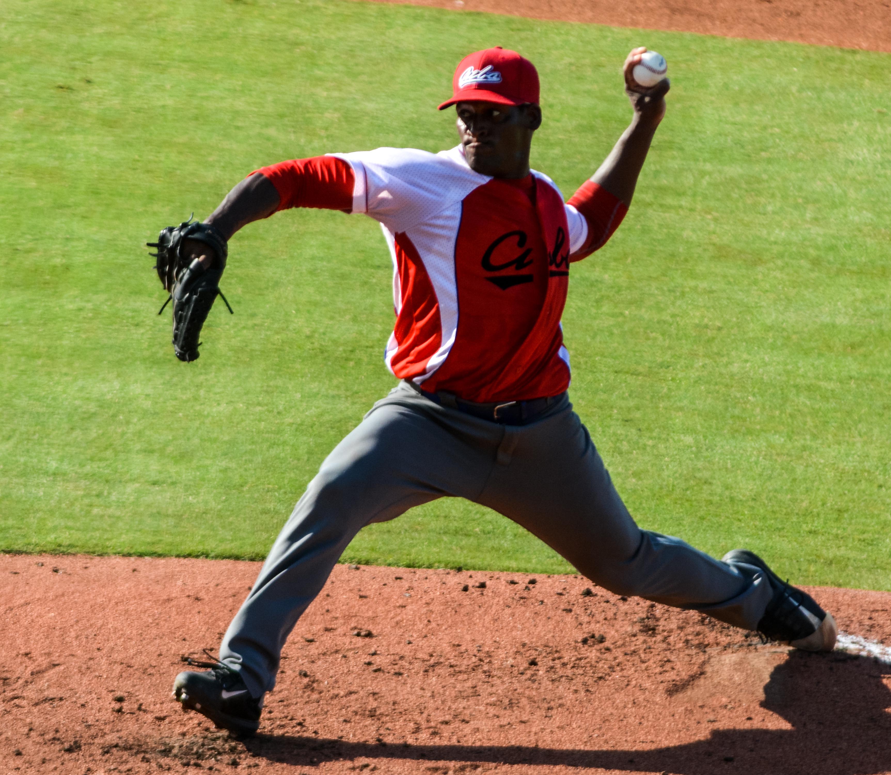 Yoanni Yera, pitcher abridor por el equipo de béisbol de Cuba, en el primer juego del tope amistoso entre las selecciones de Cuba y Estados Unidos,. ACN FOTO/Abel PADRÓN PADILLA