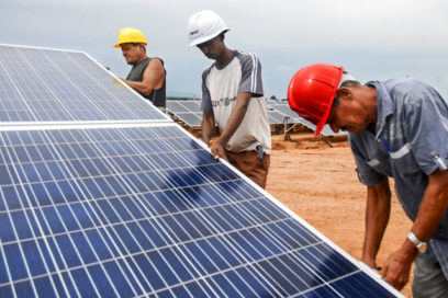 Otorgan la CTC y los sindicatos reconocimientos a trabajadores y centros pinareños