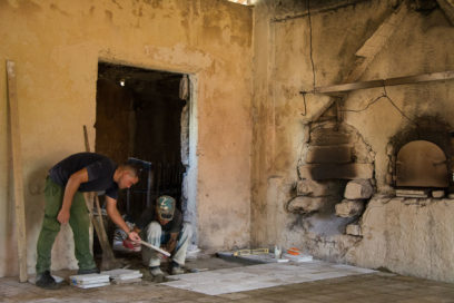 Transformaciones en rojo y negro