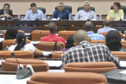 Standing committees of Cuban parliament start working sessions