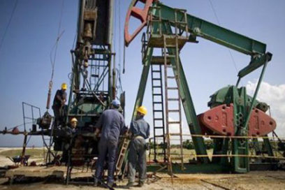 Festejan Día del trabajador petrolero