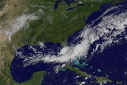Depresión tropical Emily perderá fuerza a partir de mañana