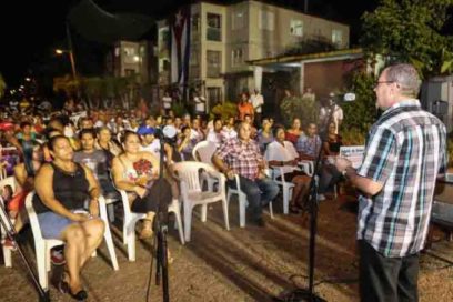 Cuban electoral process debated in Havana