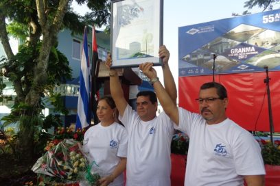 Los trabajadores hidráulicos de Granma en la Vanguardia