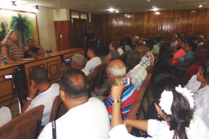 Presencia del Che en Jornada de la Canción Política