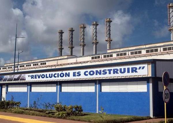 Central Termoeléctrica de Cuba, la Lidio Ramón Pérez de Felton. Foto: Aroldo García