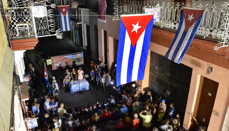 Asamblea de Nominación de Candidatos en el Consejo Popular Plaza Vieja, circunscripción 20, en la Calle Cristo e/ Muralla y Teniente Rey, municipio Habana Vieja, 4 de septiembre de 2017, La Habana, Cuba. Foto: Joaquín Hernández Mena / Trabajadores