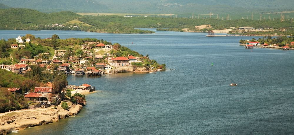 La población de Cayo Granma, ubicado a la entrada del litoral santiaguero, será de las primeras en ser evacuadas teniendo en cuenta las posibles penetraciones del mar.