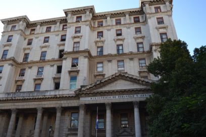 ¿Qué recursos financieros puede usar el Estado para la recuperación?