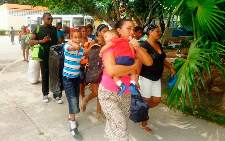 Villa Clara se prepara para enfrentar peligroso huracán Irma.