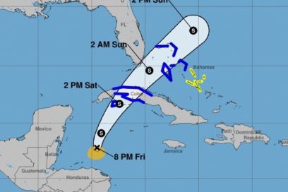 Cubanos alerta ante posible formación de tormenta tropical