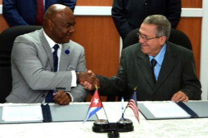 Autoridades portuarias de Cuba y EE.UU. firman memorando