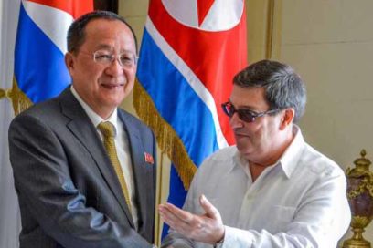 Abogan Cuba y Corea del Norte por impulsar desarrollo de vínculos