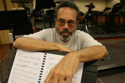 Leo Brouwer recibe el Grammy Latino a la mejor obra clásica contemporánea