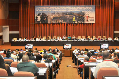 Construction workers lay the Revolution’s foundation