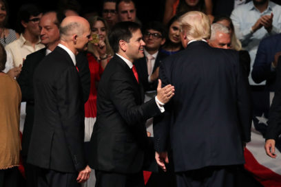 Daños tangibles de una motivación política