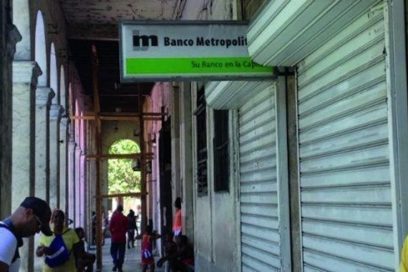 Inicia servicio de Banca móvil en la capital